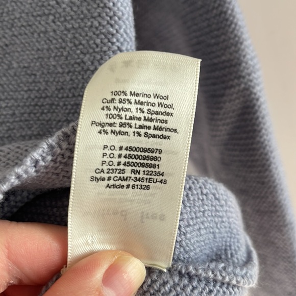 Like new Aritzia Wilfred Free 100% merino wool thick sweater - Picture 5 of 8